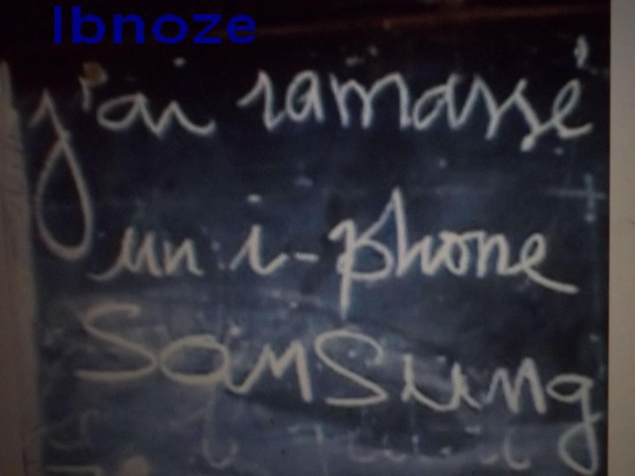 drole-d-affiche-i-phone-ou-samsung-004.jpg