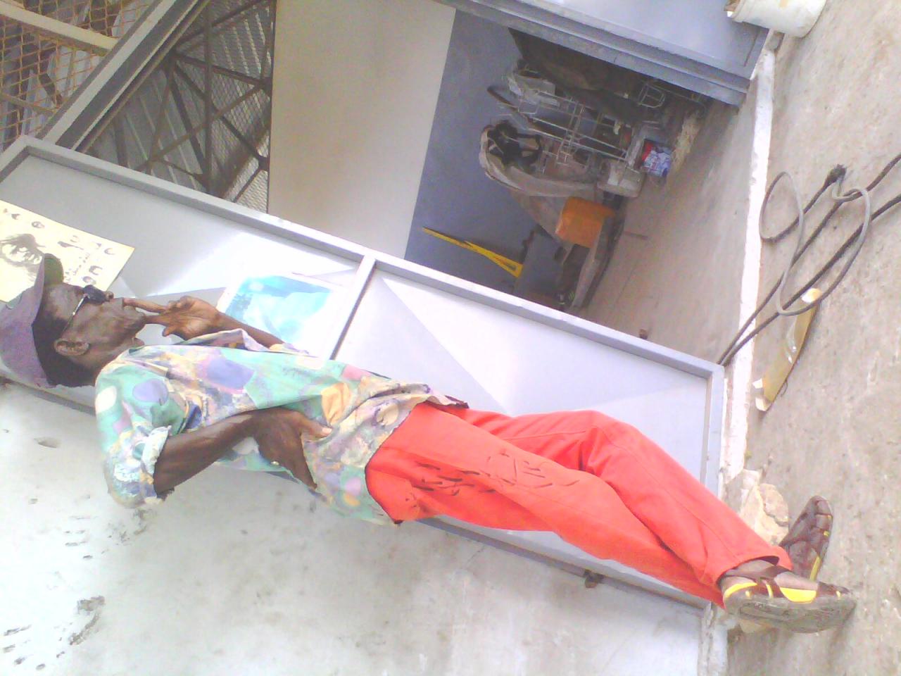 img0243b.jpg